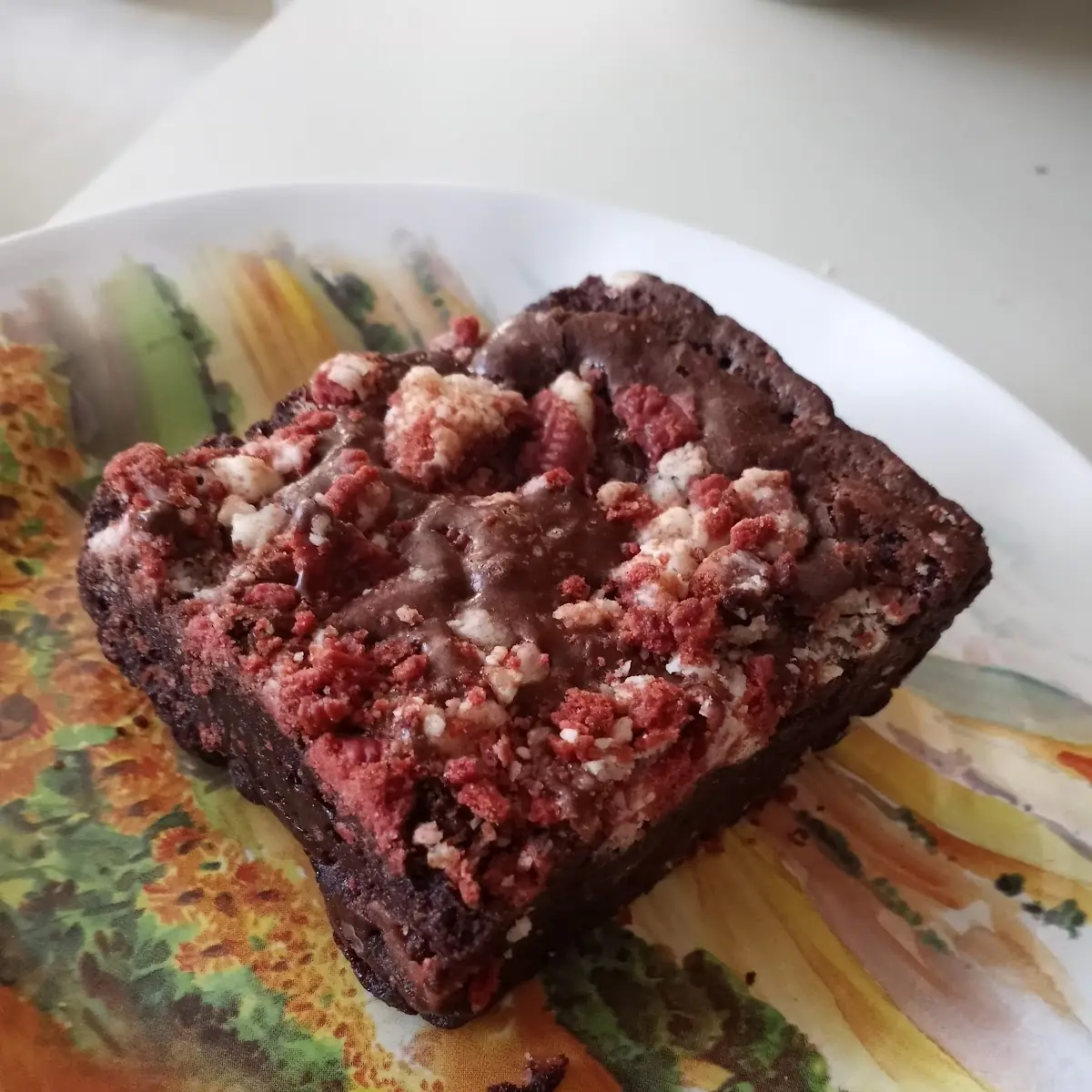 Red Velvet Oreo Brownie