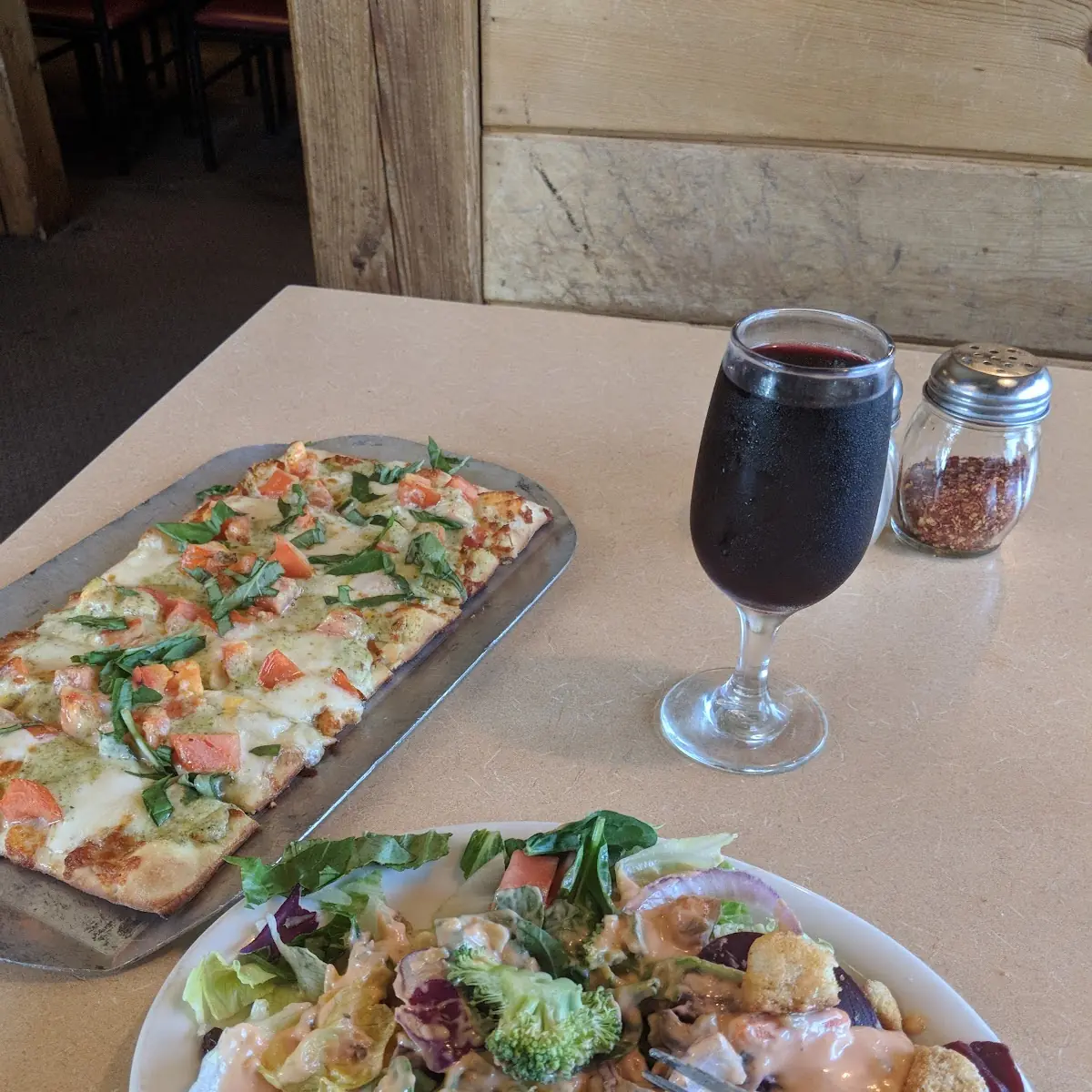 Guinevere's Garden Delight Pizza