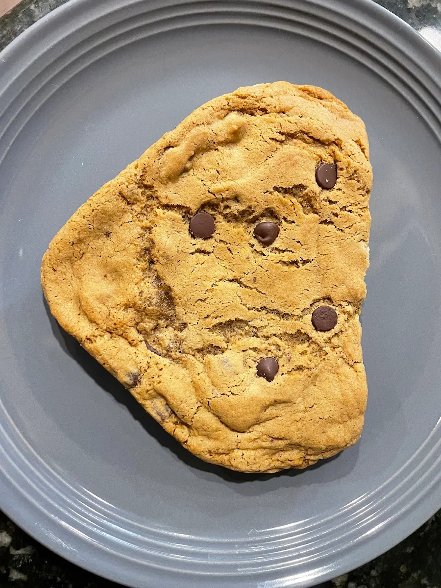 Chocolate Chip Cookie
