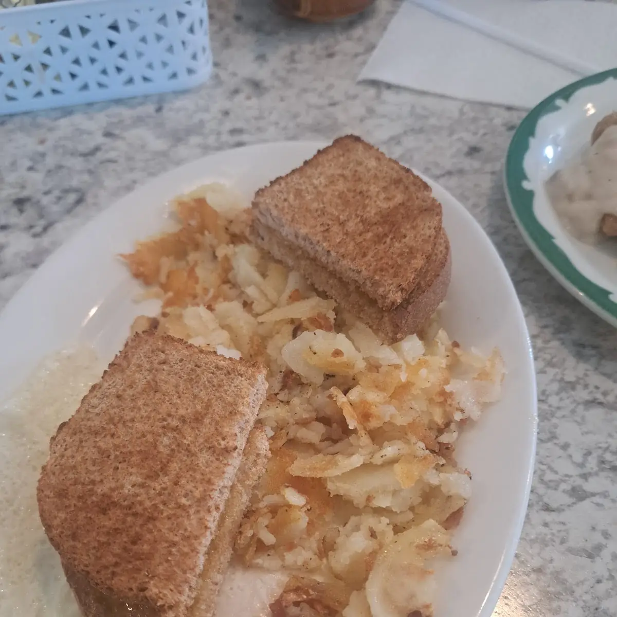 Eggs at Home Fries