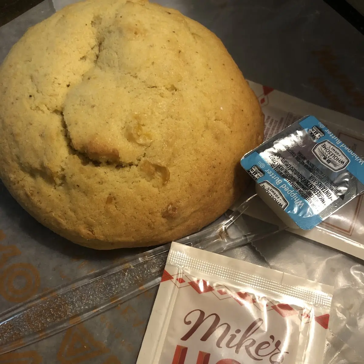 Hot Honey Cornbread Cookie