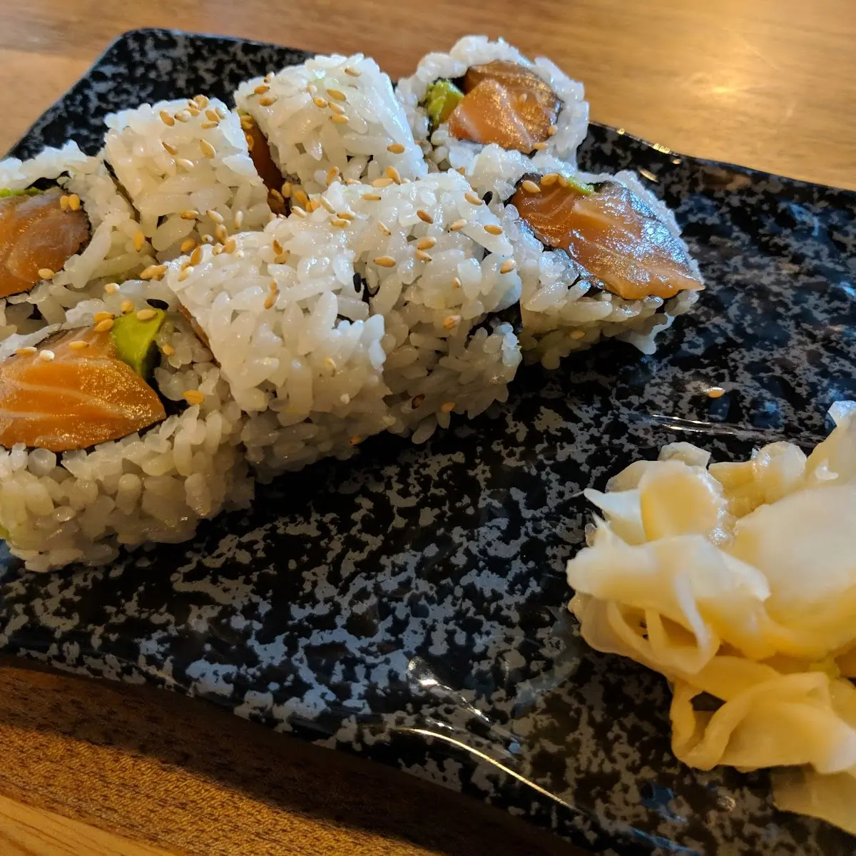 Salmon Roll