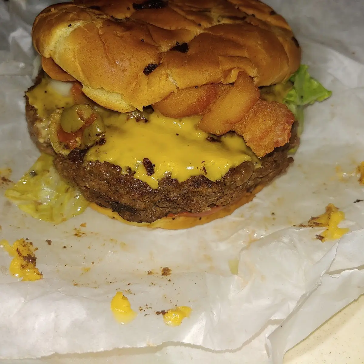 Double Deluxe Burger
