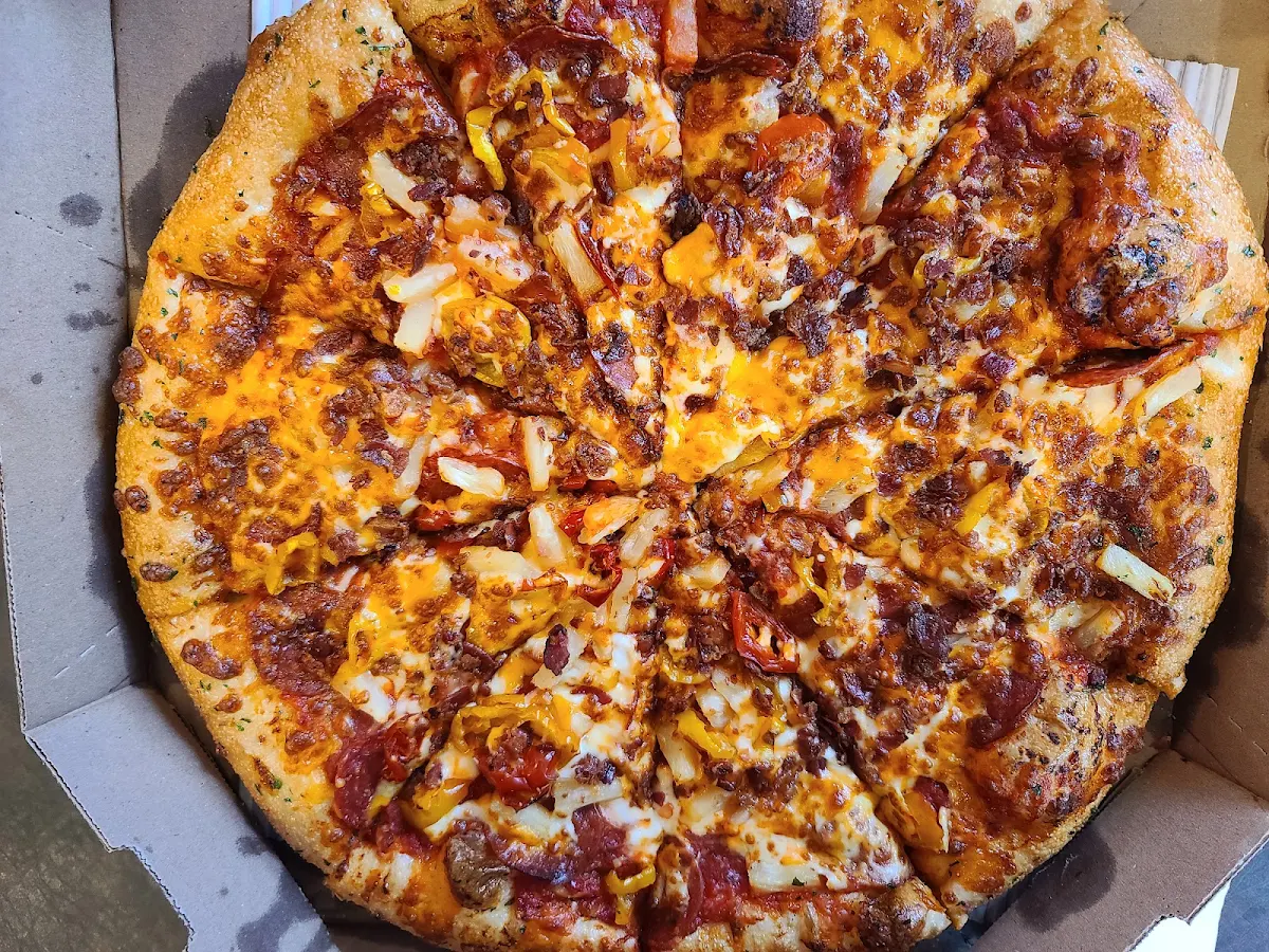 Highlights, Topper's Pizza — Orangeville