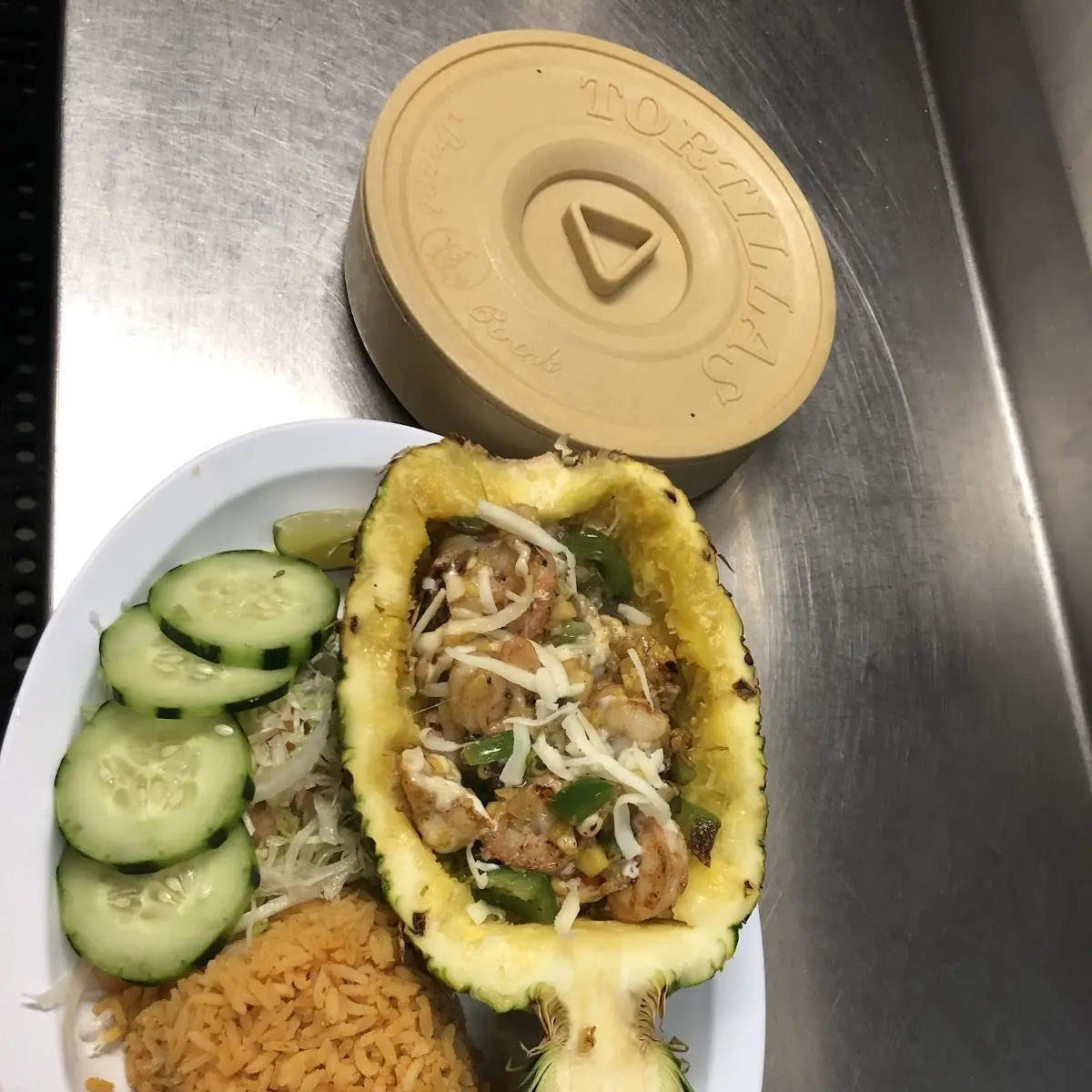 Piña Rellena
