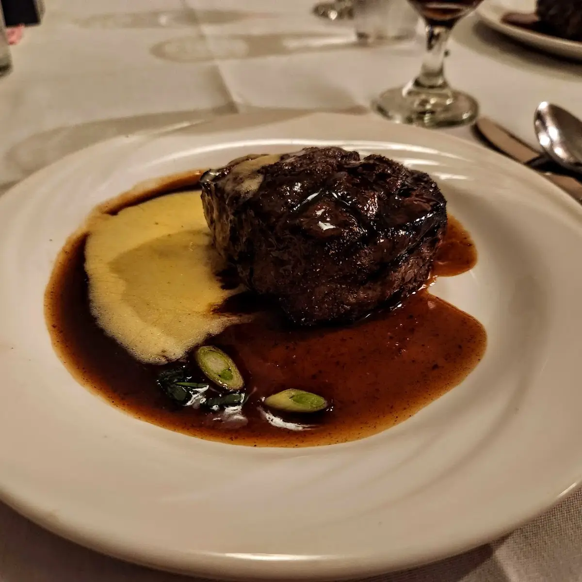 Oz Filet Mignon