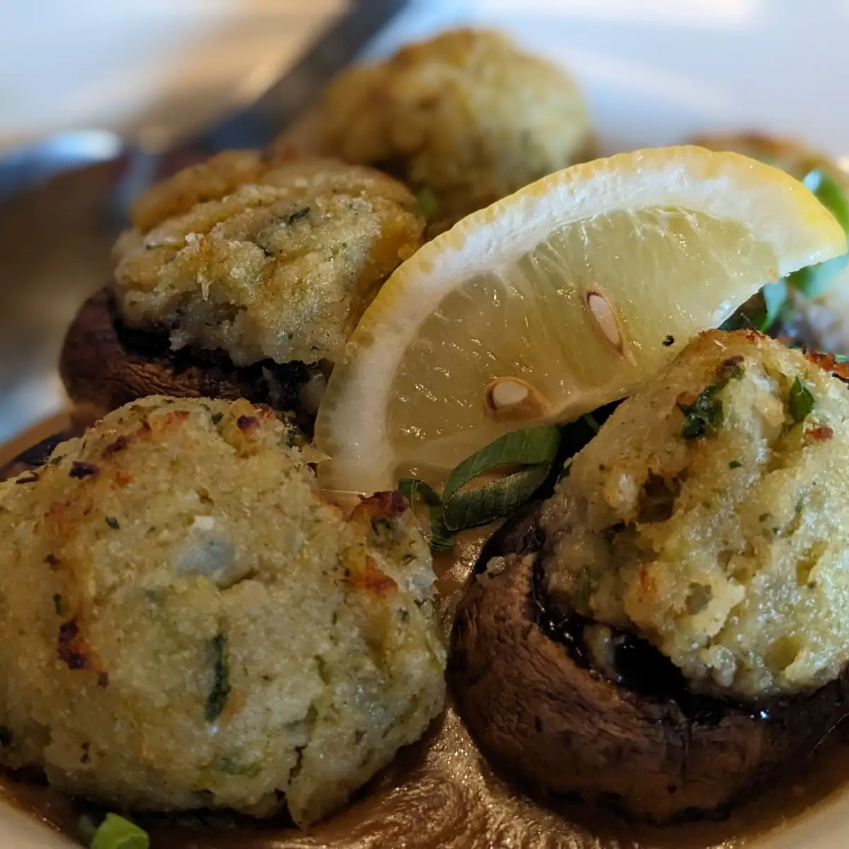 Crabmeat-Stuffed Mushrooms