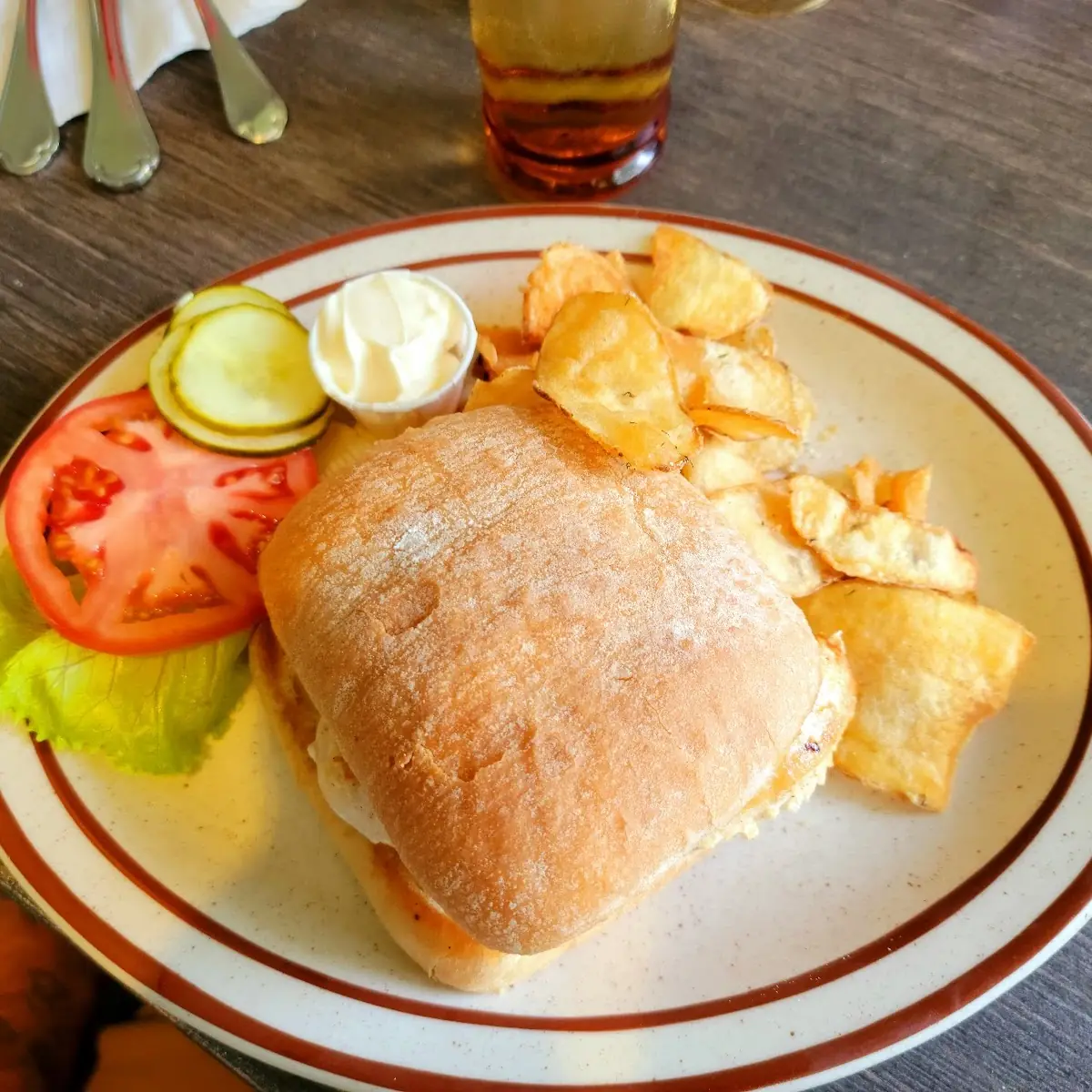 Grilled Chicken Breast Sandwich with Chips