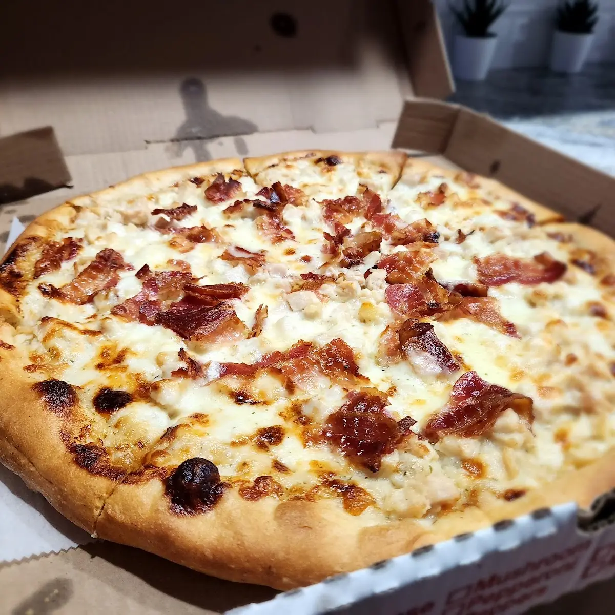 Large Chicken Bacon Ranch