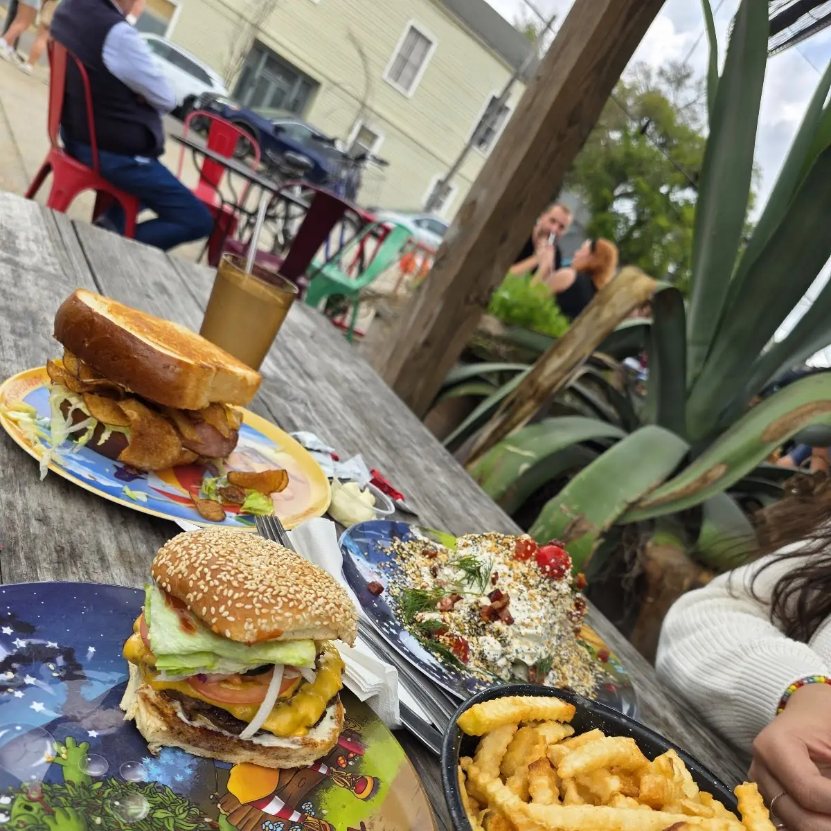 Mama Tried Burger