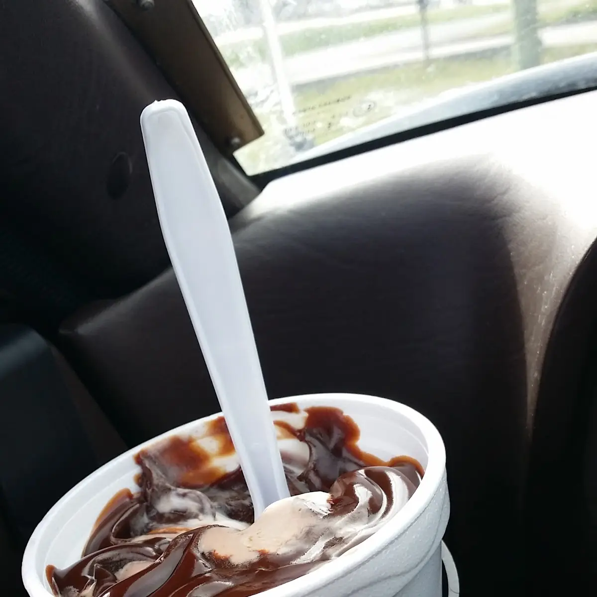 Hot Fudge Brownie Sundae