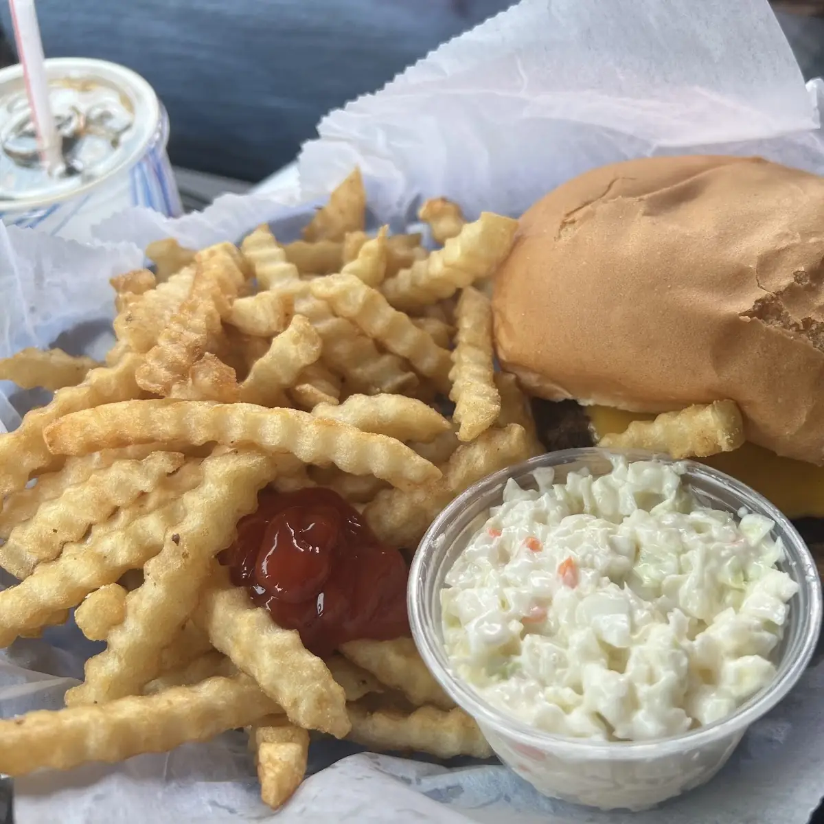 Cheeseburger Combo