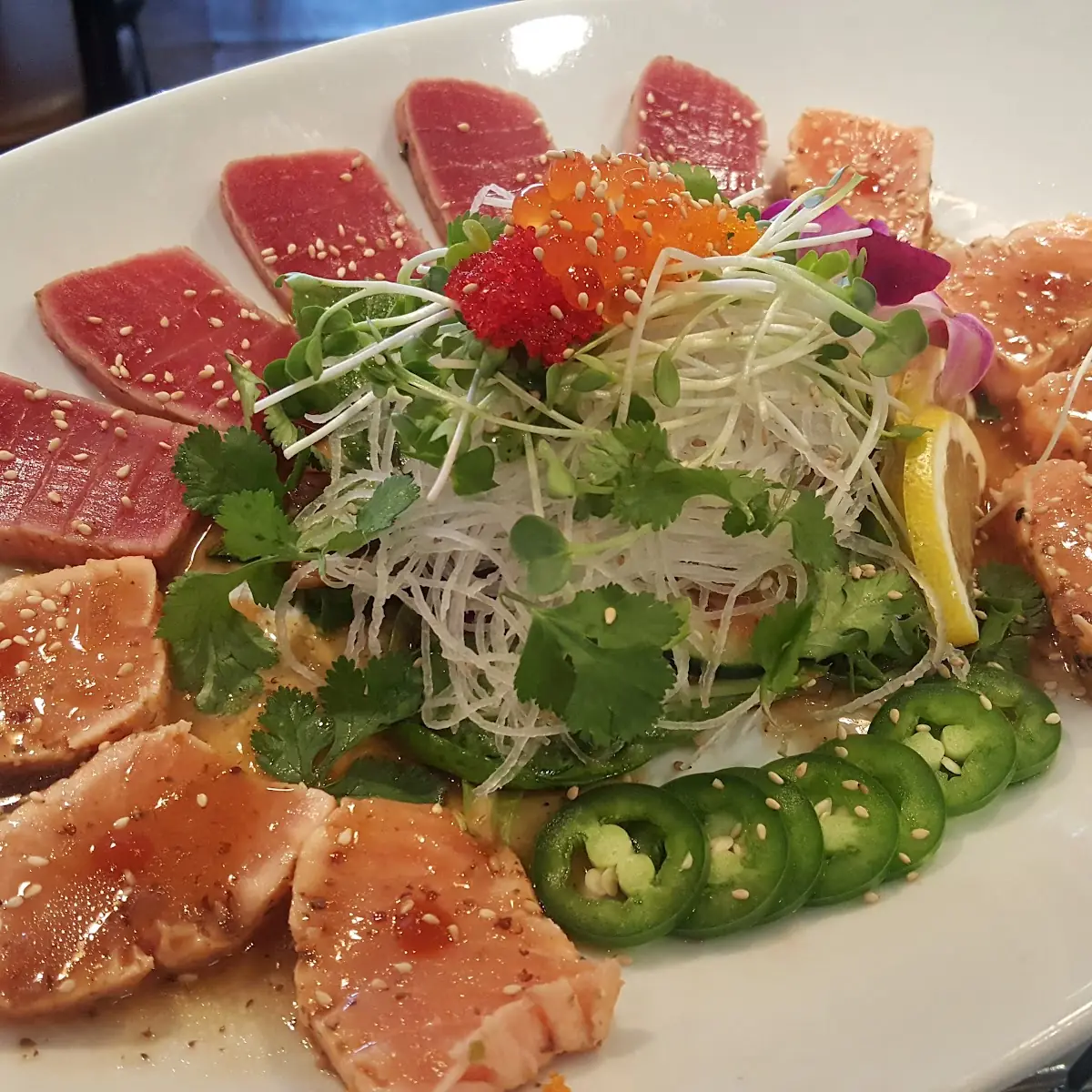 Spicy Yellowtail Salad