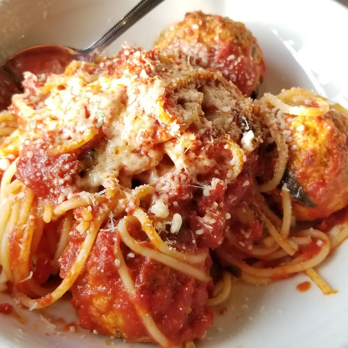 Spaghetti & Hand-Made Chicken Meatballs