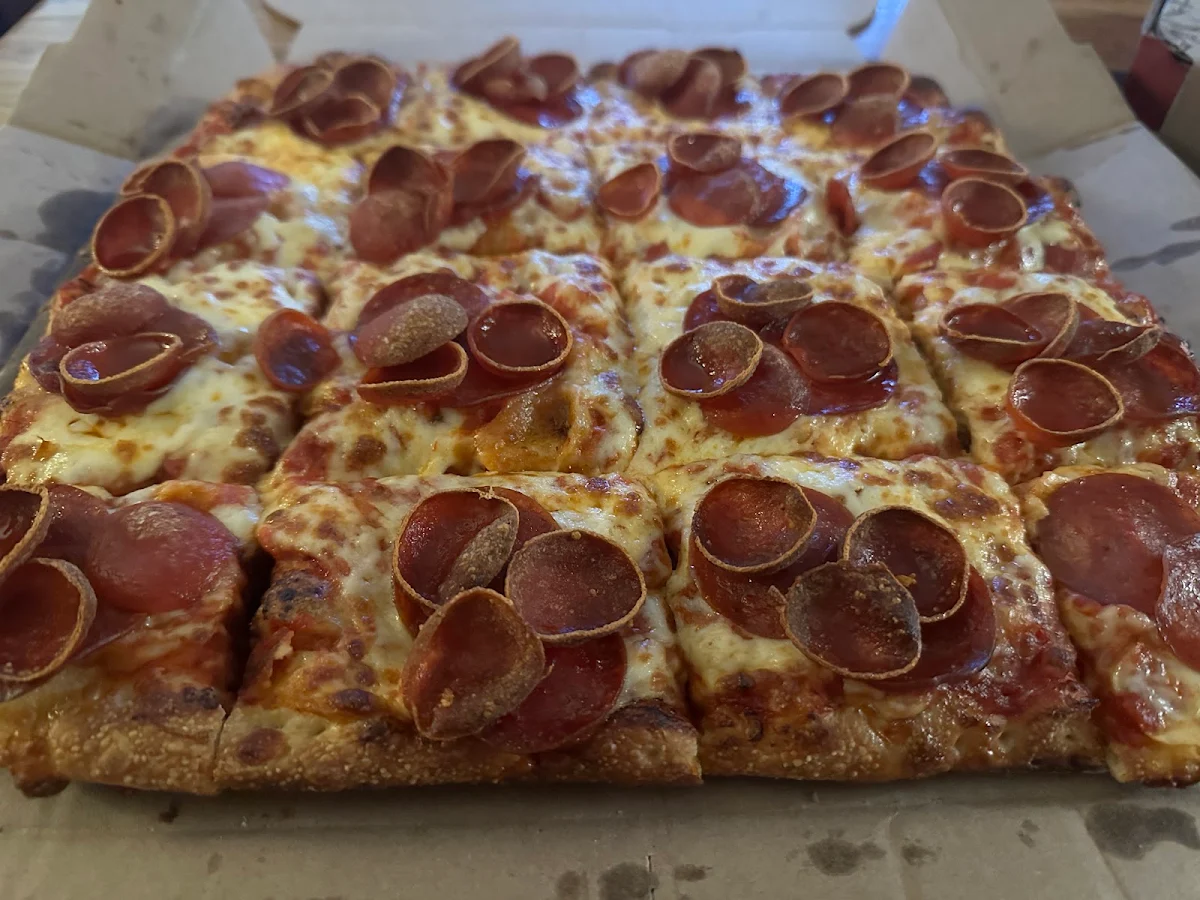 Highlights, Topper's Pizza — Sault Ste. Marie