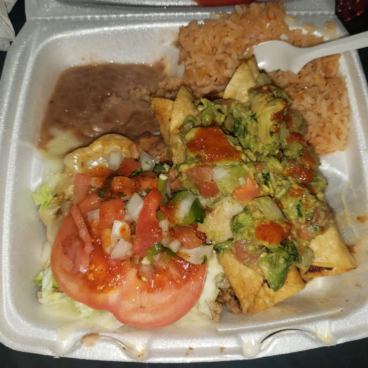 Sope and Rolled Taquitos