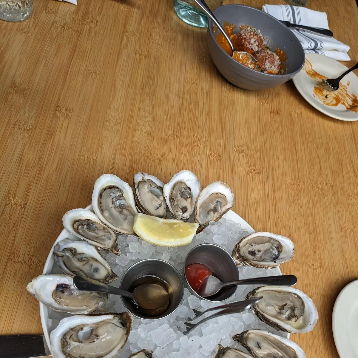 ½ Dozen East Coast Oysters