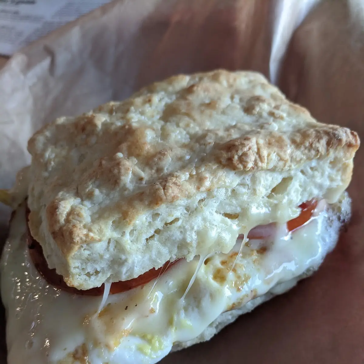 Egg Sandwich with Tomato