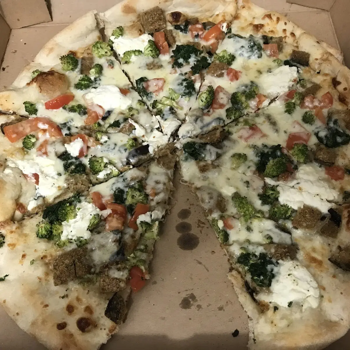 Large Ultimate White Pizza