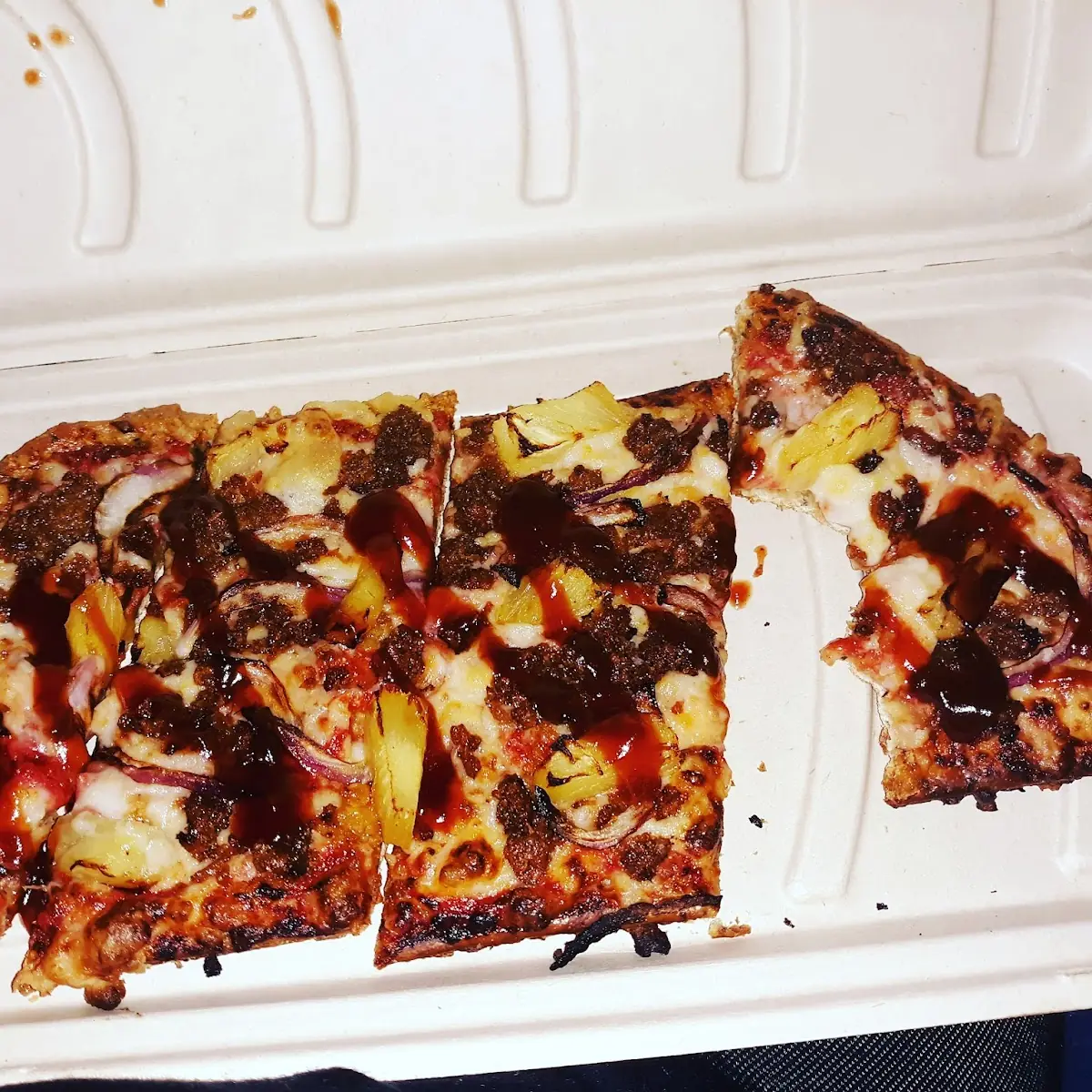 Hawaii Flatbread Pizza