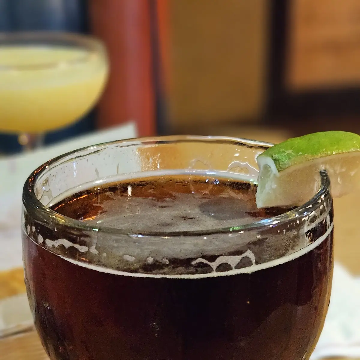Dos Equis Amber