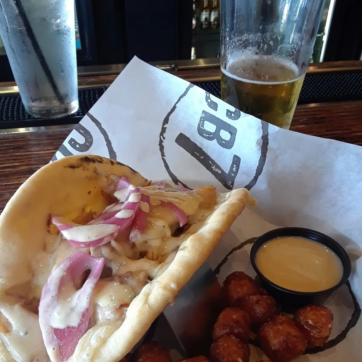 White BBQ Chicken Pita