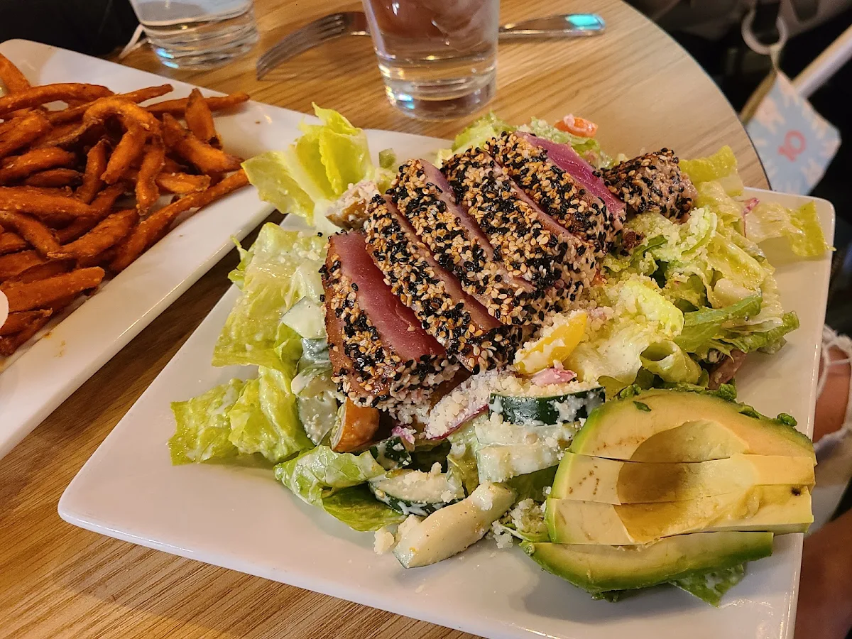 Ahi Tuna Salad