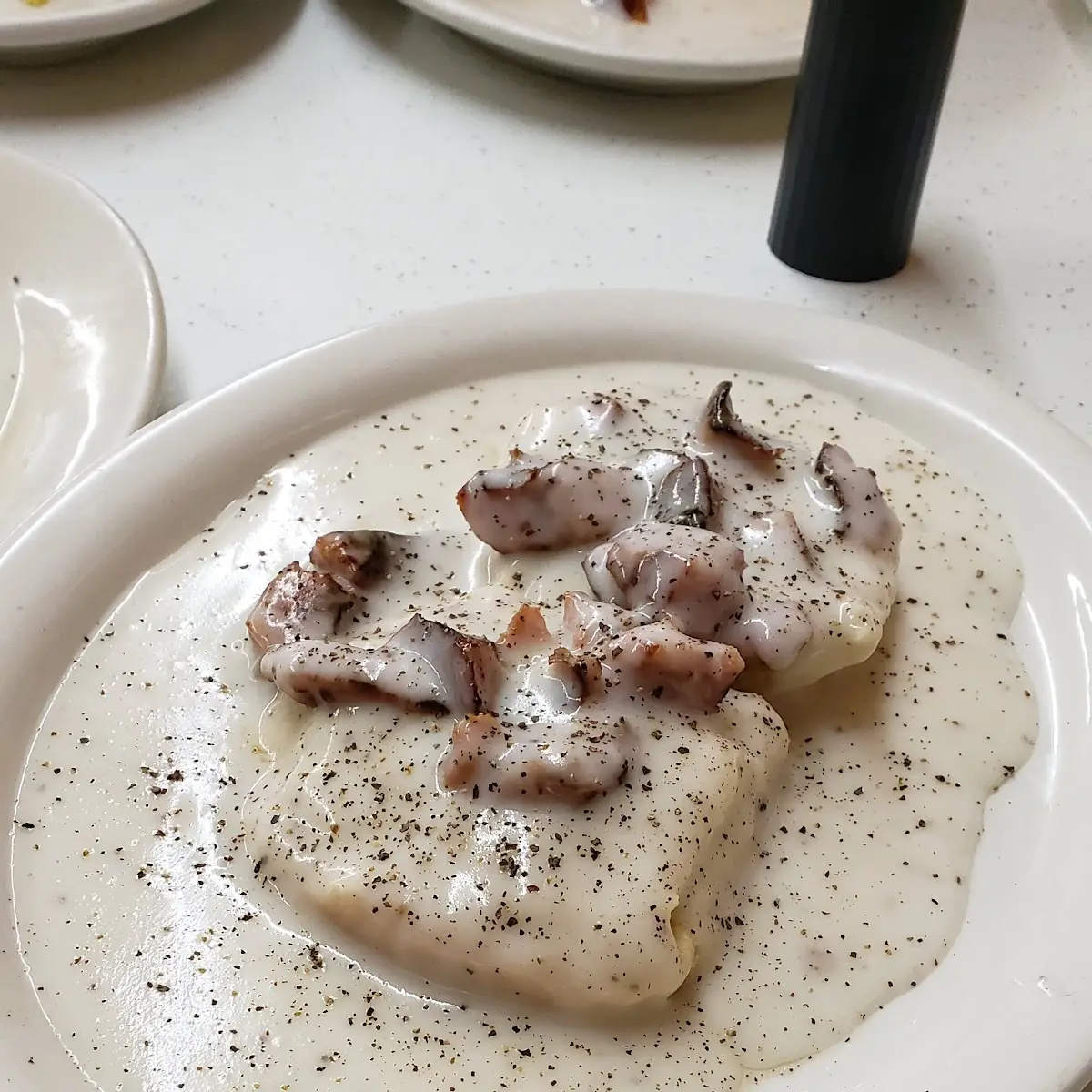 Sausage Link Gravy Biscuits