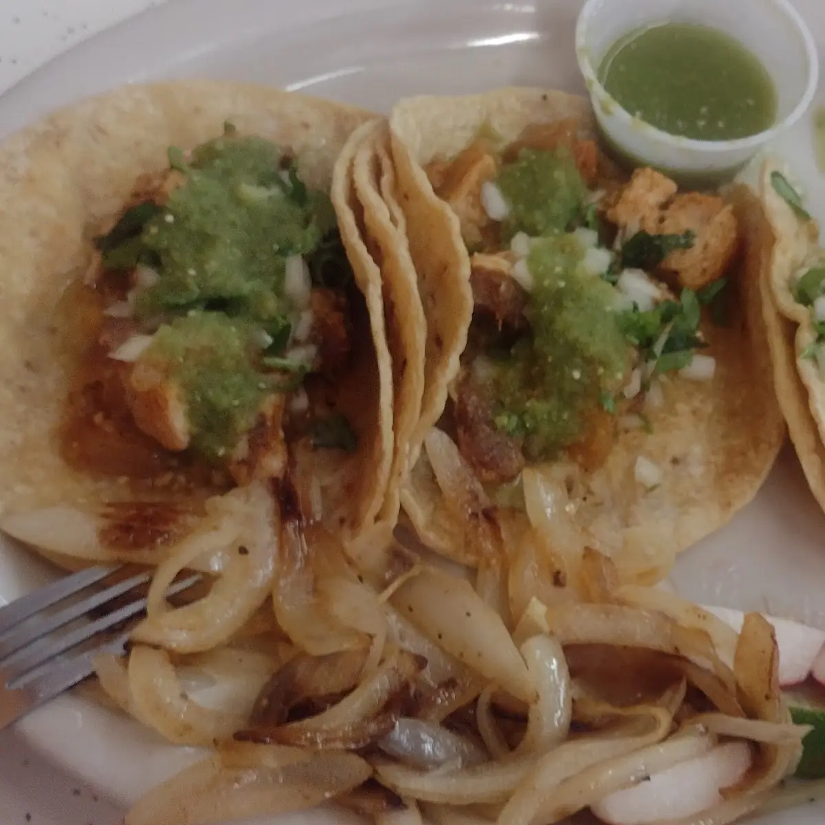 Tacos De Chicharron En Salsa Verde