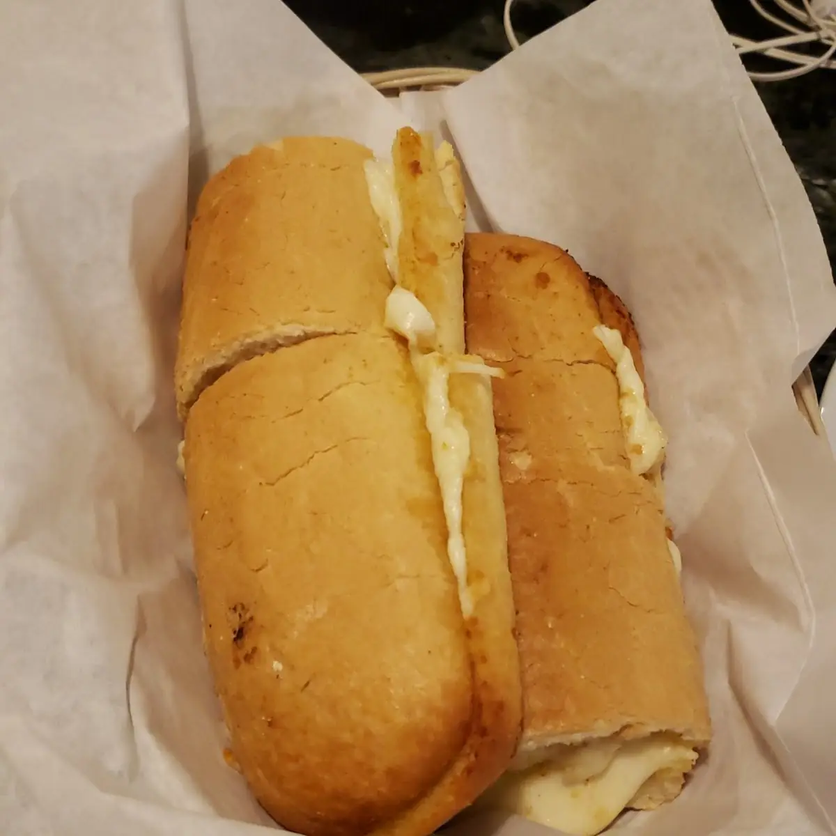 Garlic Cheese Bread
