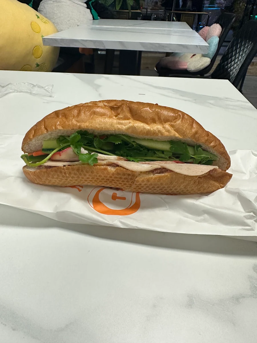 Combination Roll Pork Banh MI