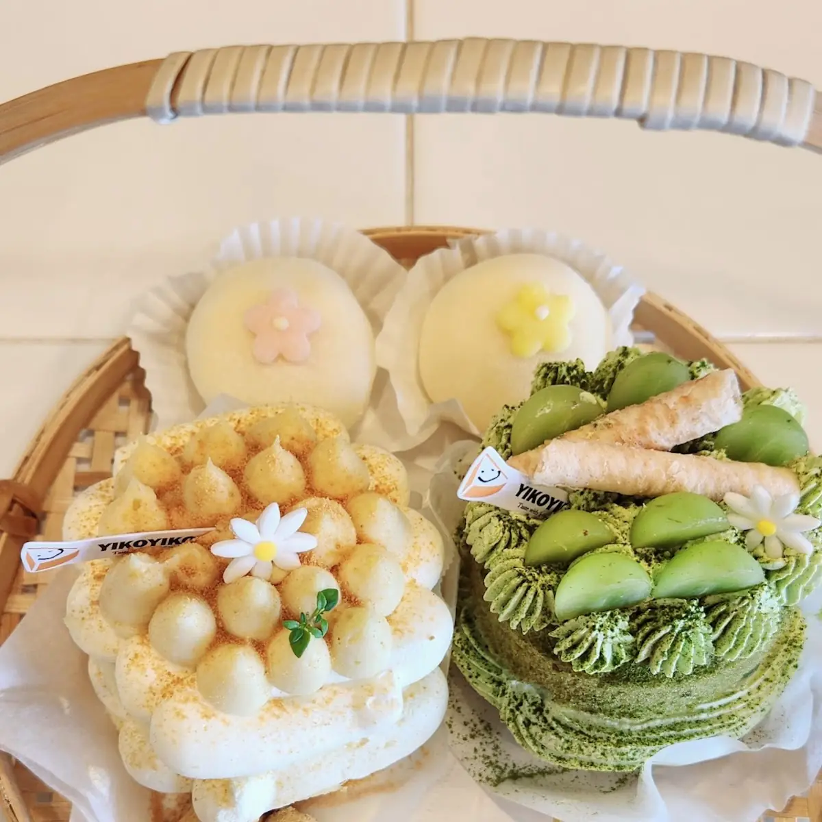 Matcha and Soy Milk Mini Cake