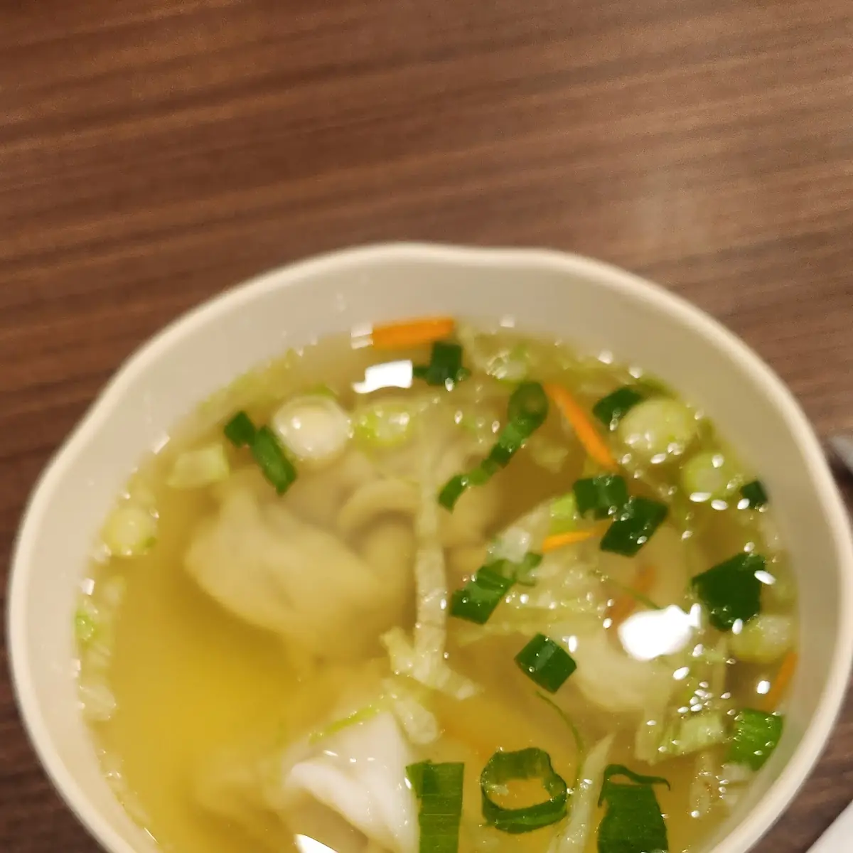 Wonton Soup, Restaurant Wingo (Napierville)