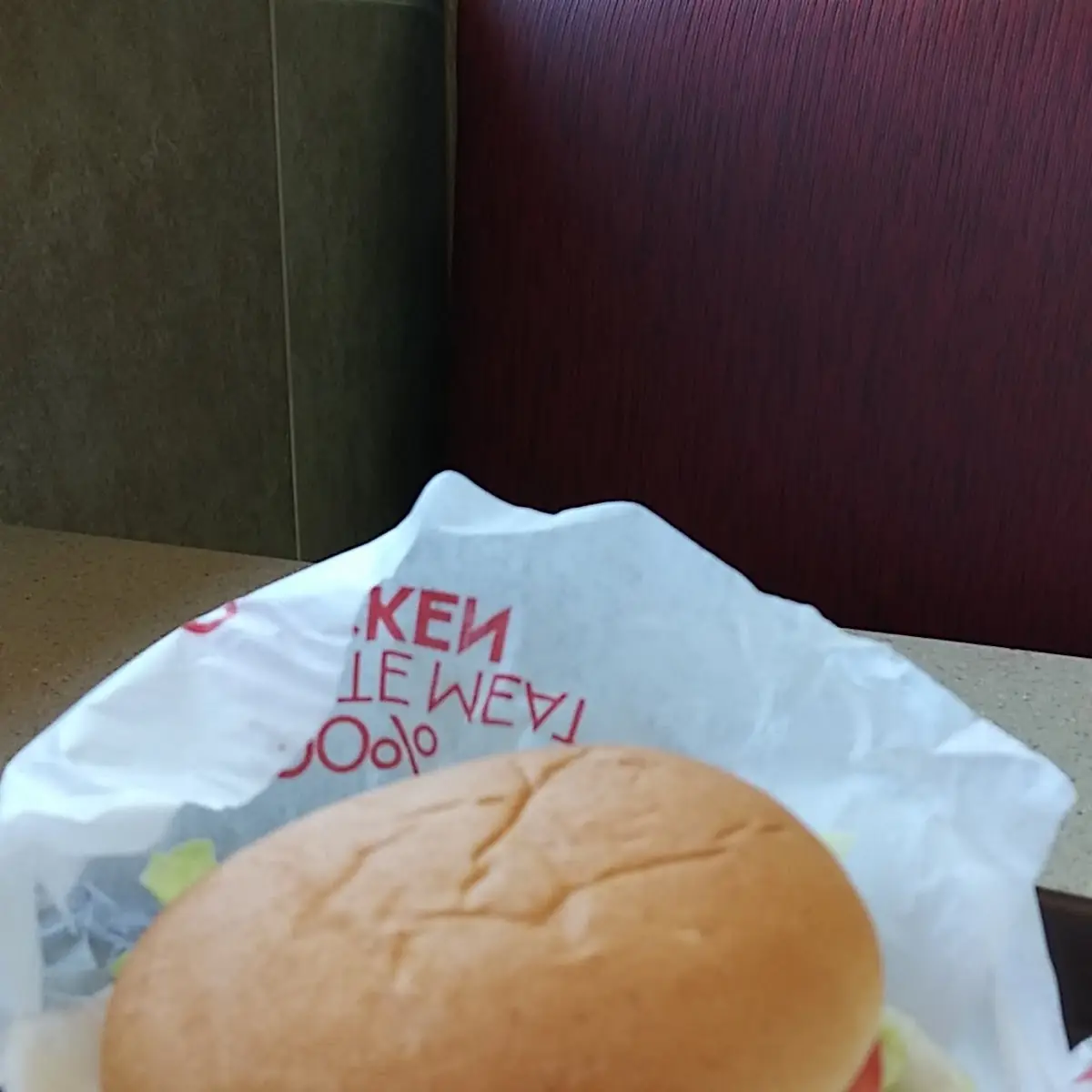 Jr Cheeseburger Deluxe