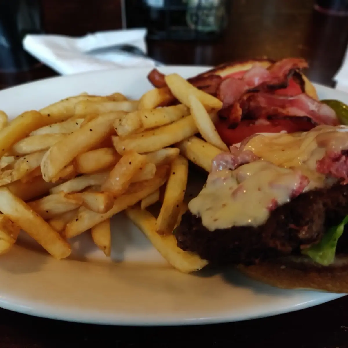 Bacon Cheeseburger with Fries
