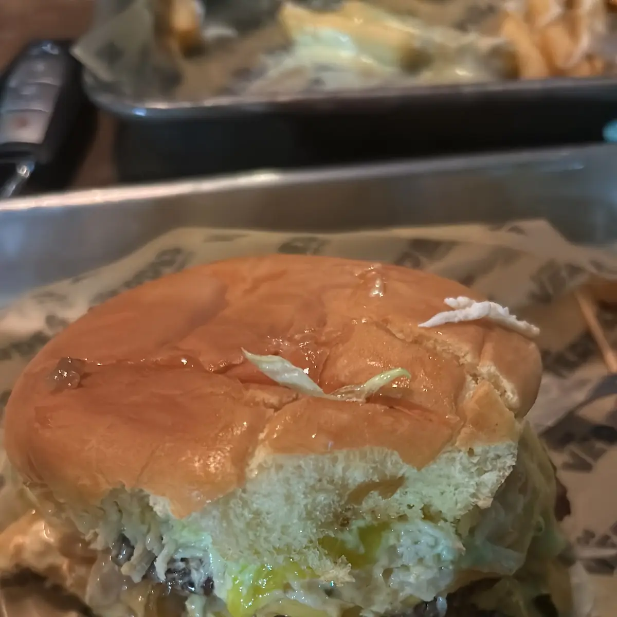 Juicy Beef Cheeseburger