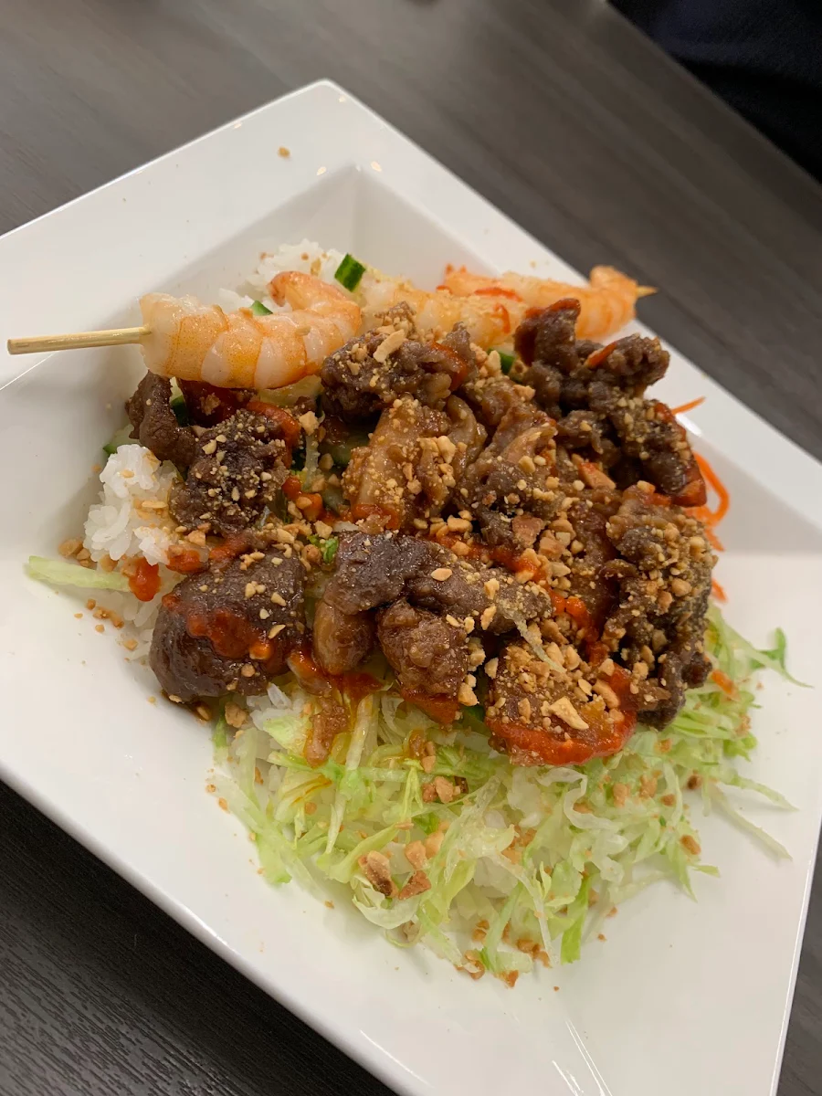 Highlights, Little Saigon Subs