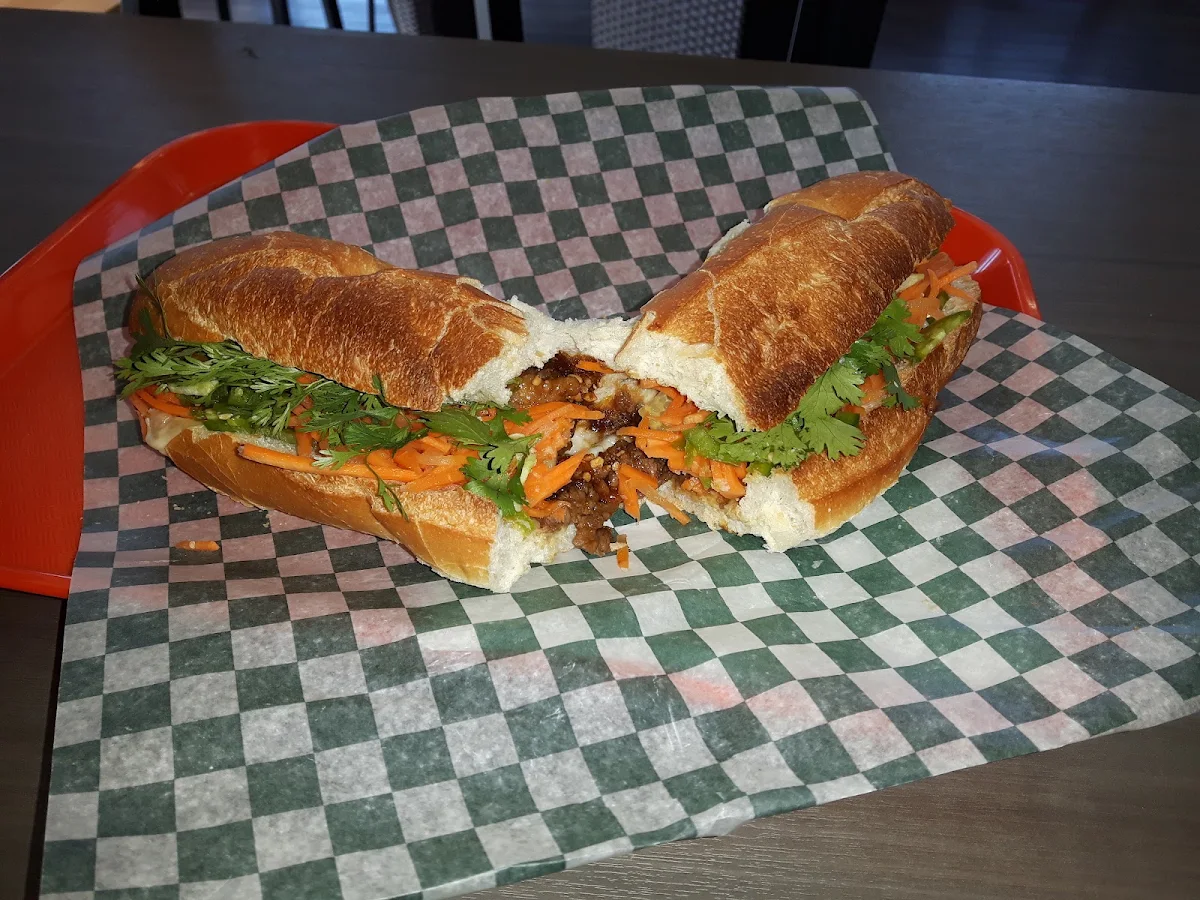 Highlights, Little Saigon Subs