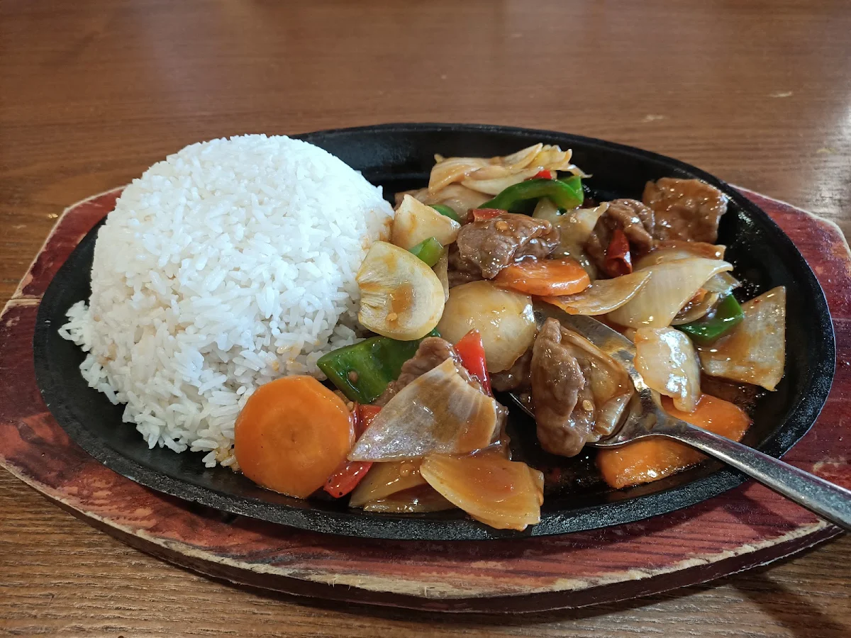 Mongolian Beef Sizzling, Ming's BBQ House