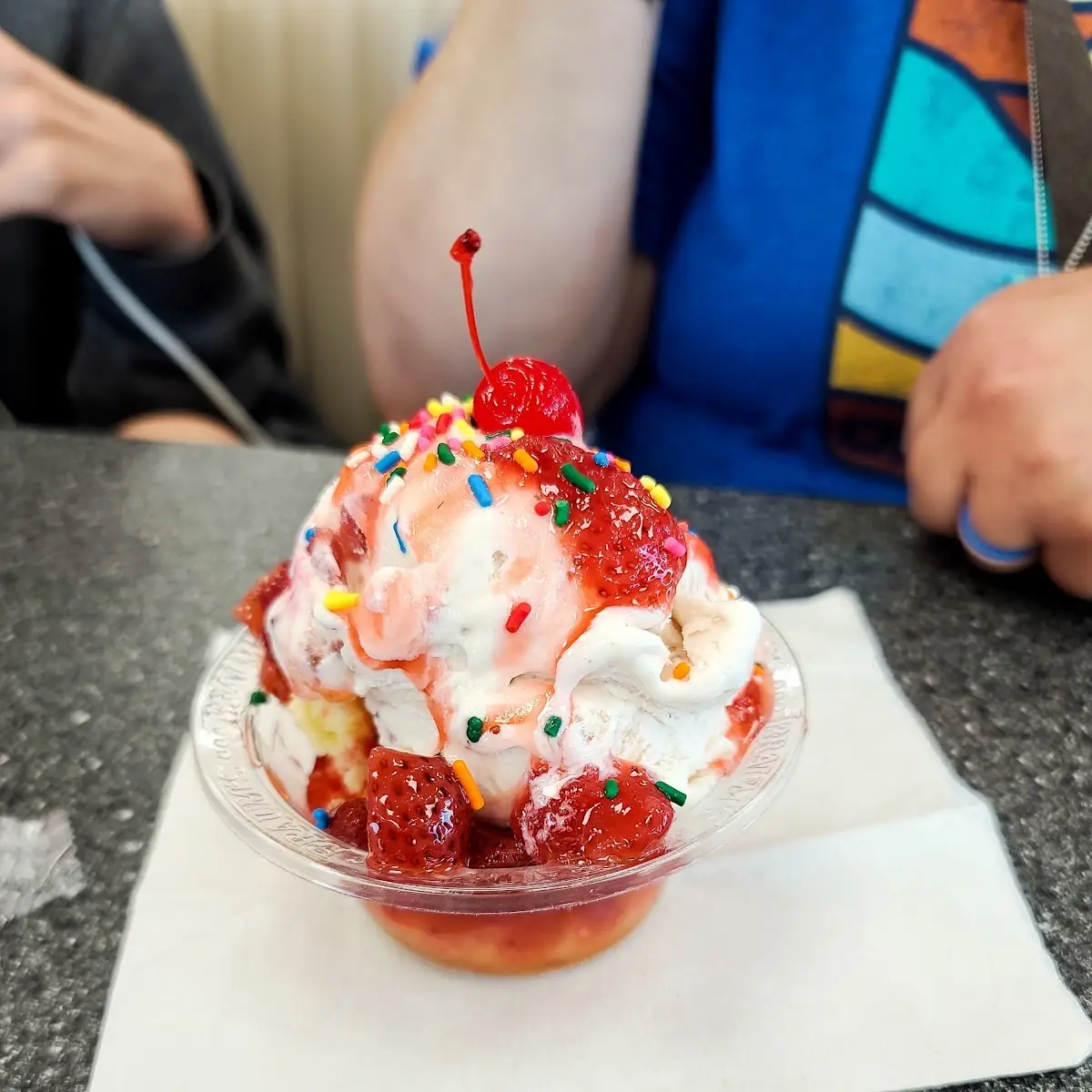 Strawberry Sundae