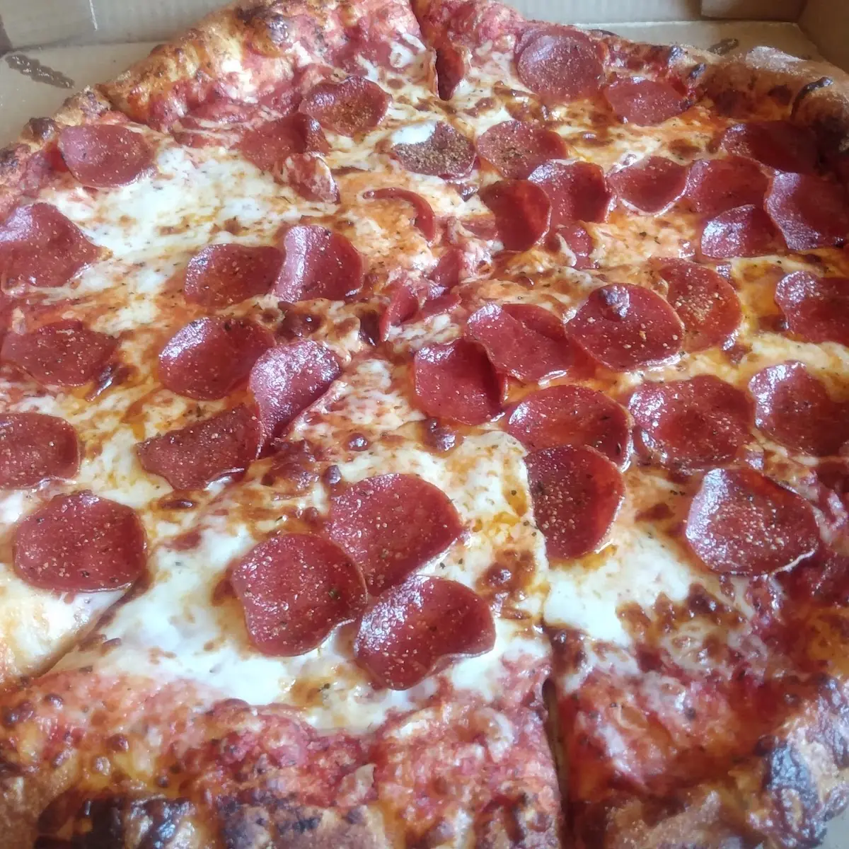 XL Pepperoni Pizza