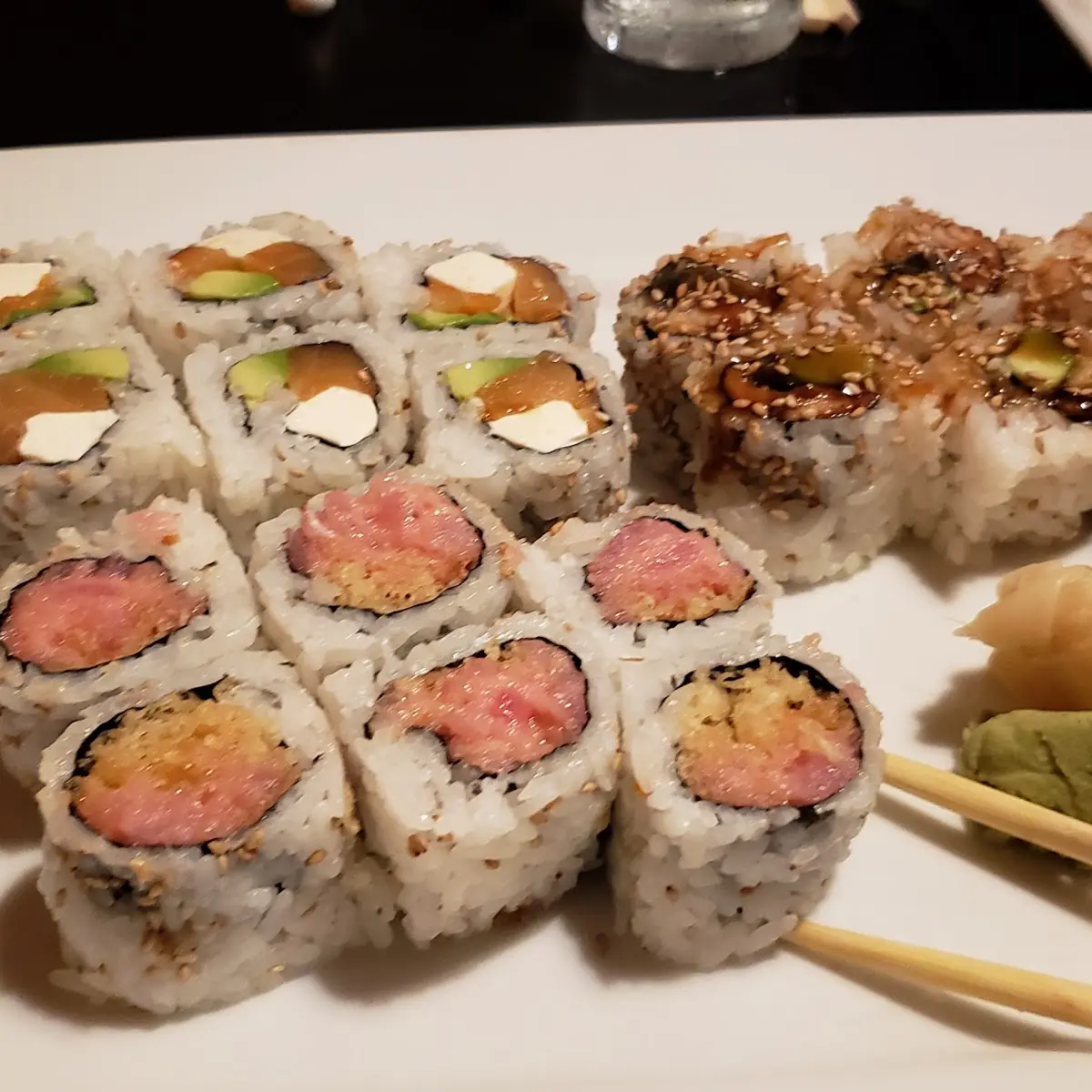 Spicy Tuna Roll Bagel Roll Eel Avocado Roll