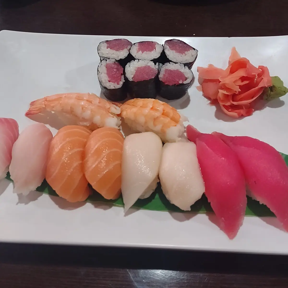 Sushi & Sashimi Combo