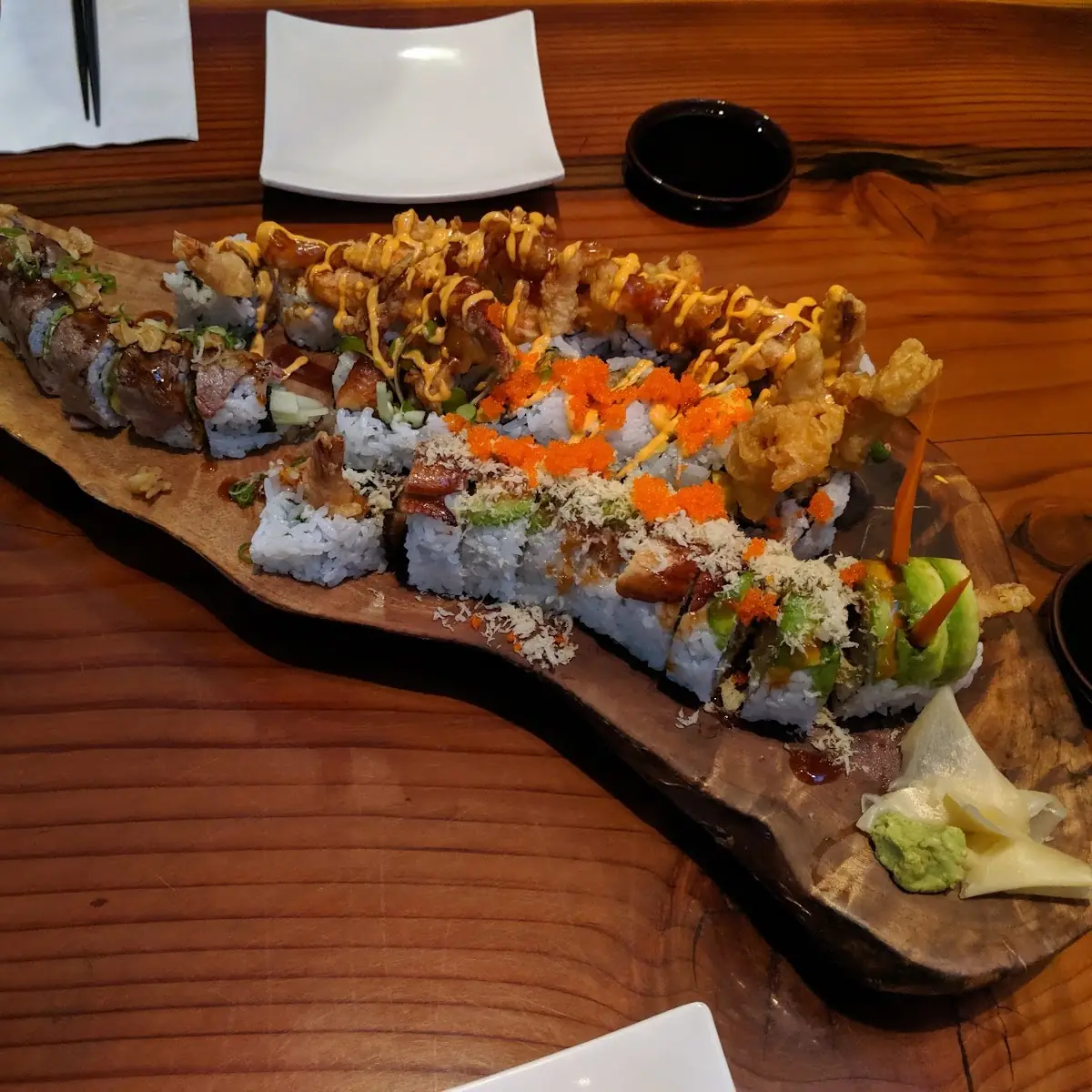 Golden Dragon Roll 9pc