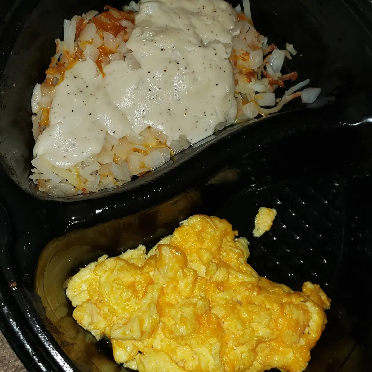 Cheddar Scrambled Eggs