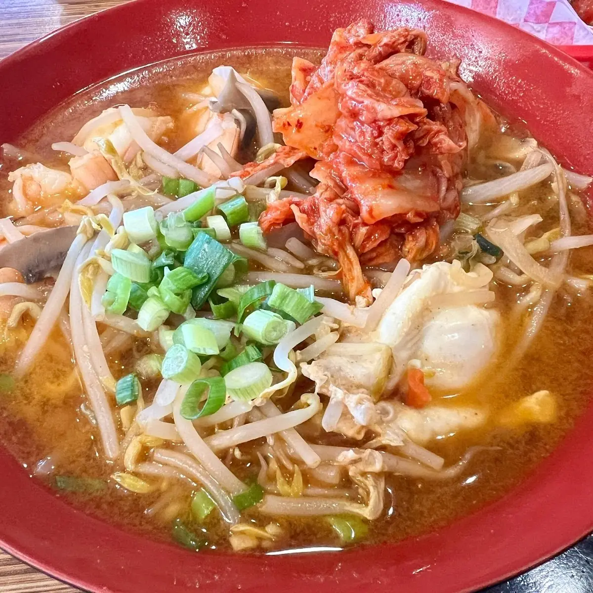 Kimchi Noodle Soup