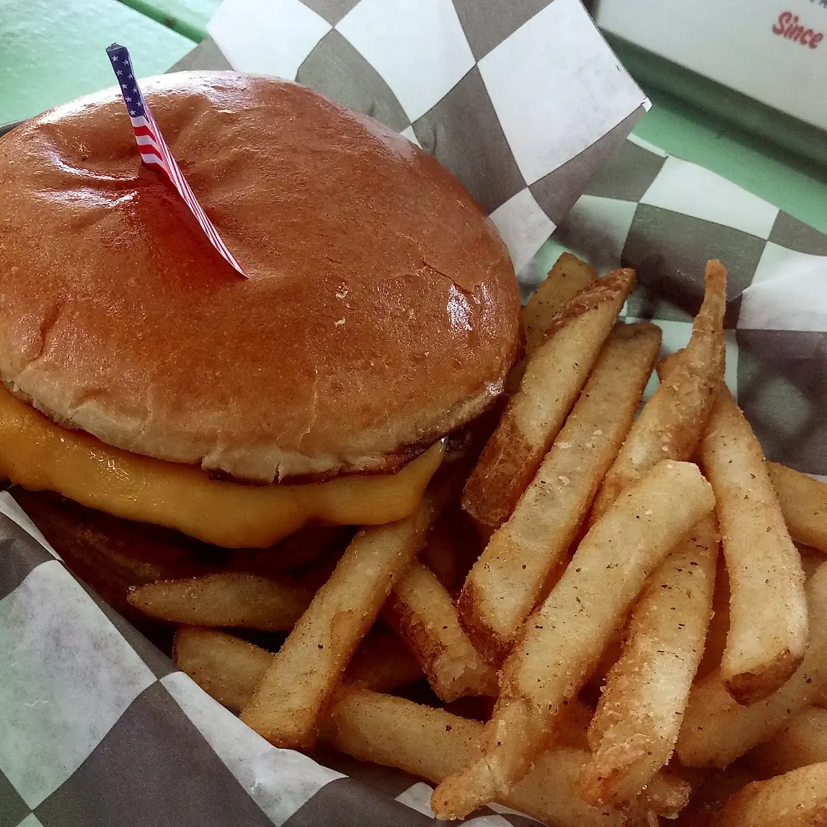 Kids Cheeseburger