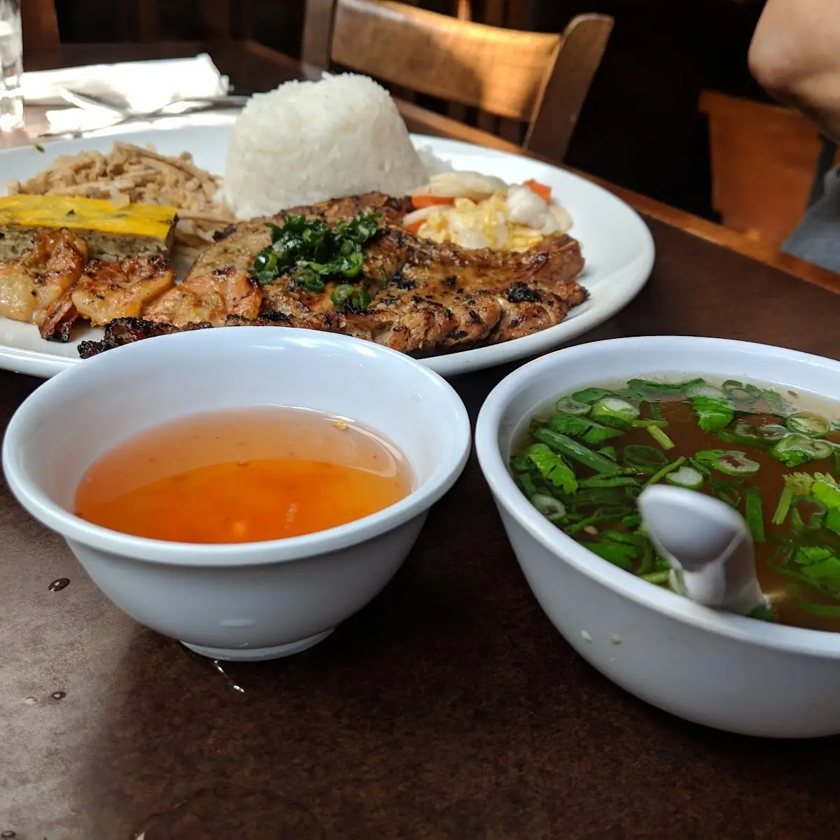 Com DAC Biet Special Rice Combo