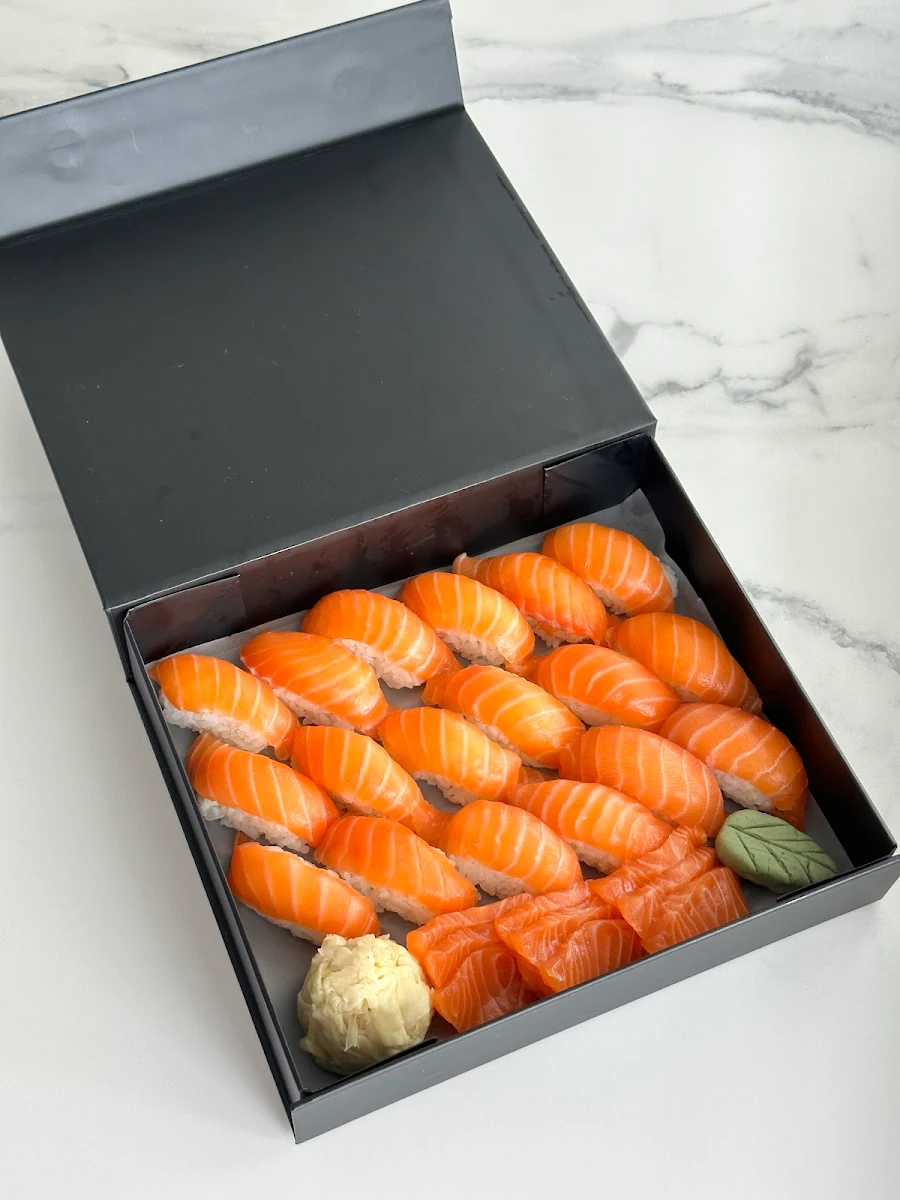 Highlights, Mikado Sushi