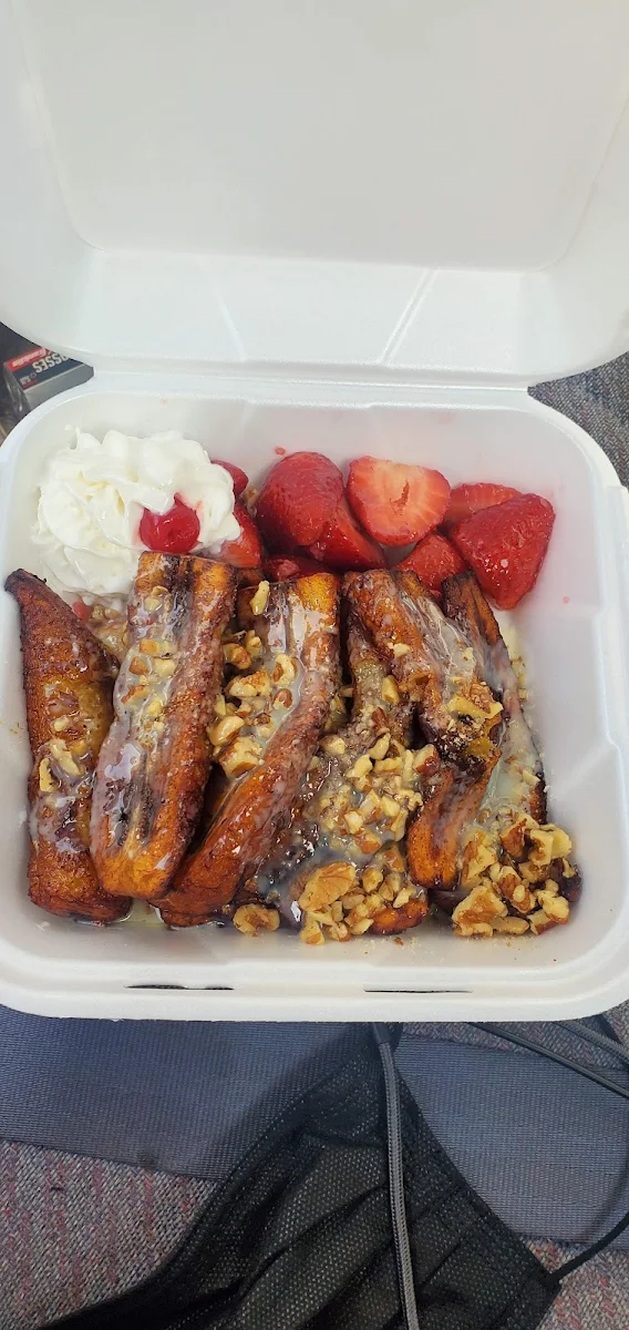 Fried Plantains with Cream